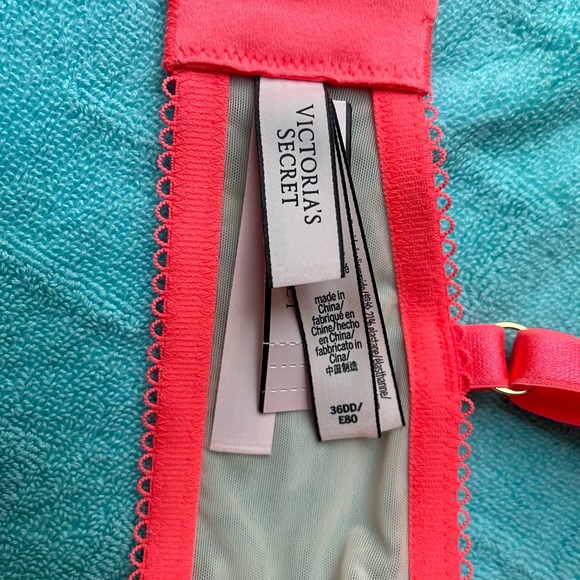 Victoria Secret Bra, dream angels, new, size 36DD - Picture 4 of 5
